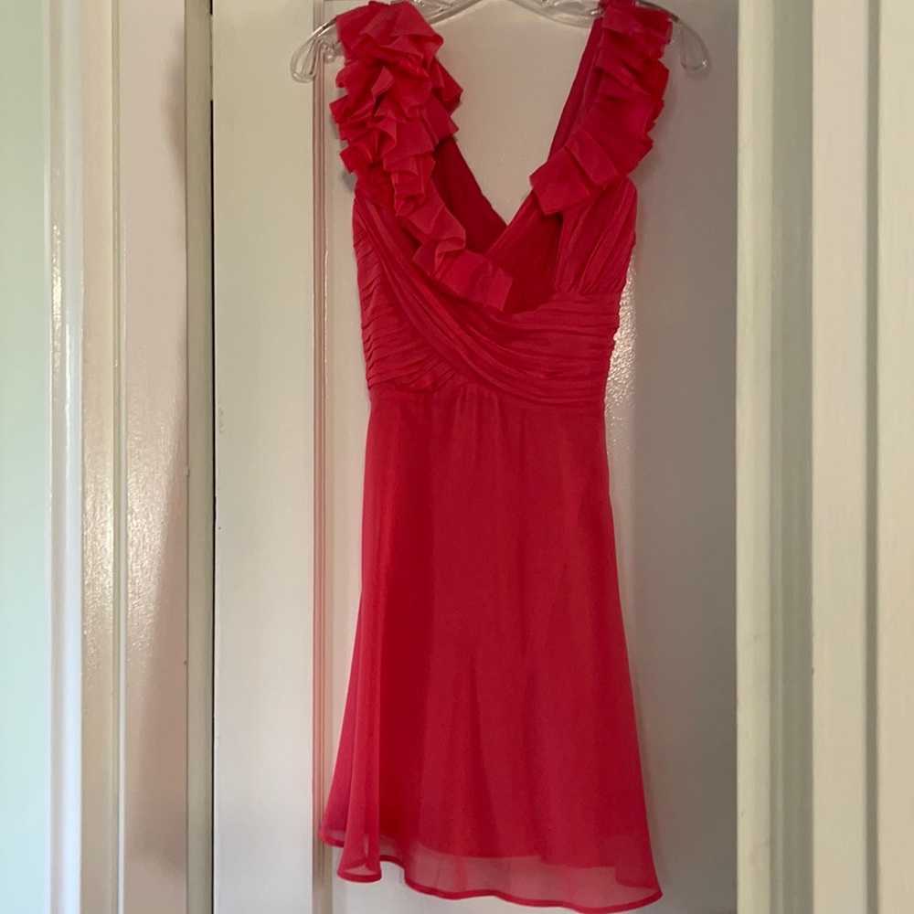 Ruffle coral pink dress. Zip closure